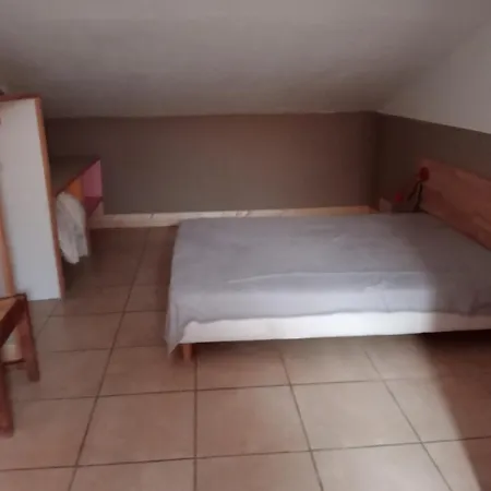 Berbi Rosse Pensión Oletta (Corsica)