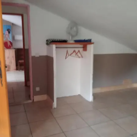 Berbi Rosse Guest house