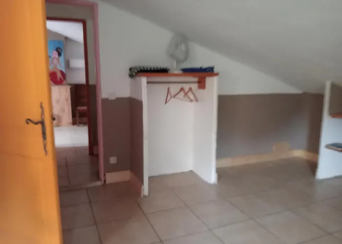 Berbi Rosse 招待所