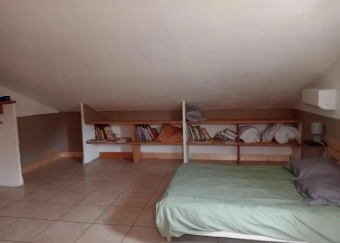 Berbi Rosse 招待所 3*