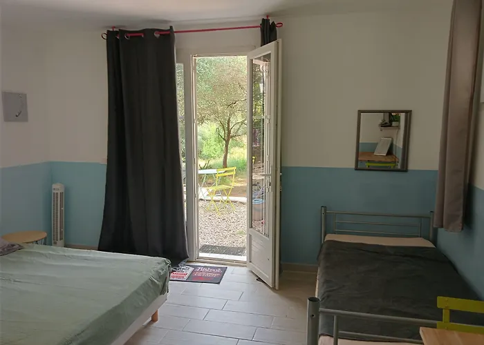 招待所 Berbi Rosse 3*