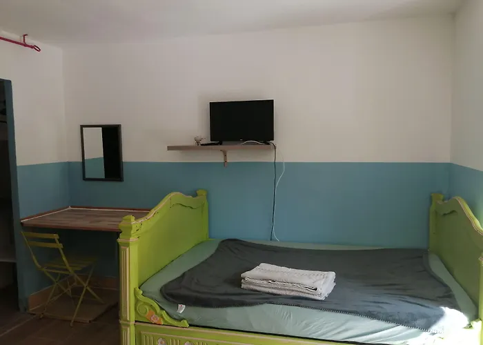 Berbi Rosse 招待所 3*